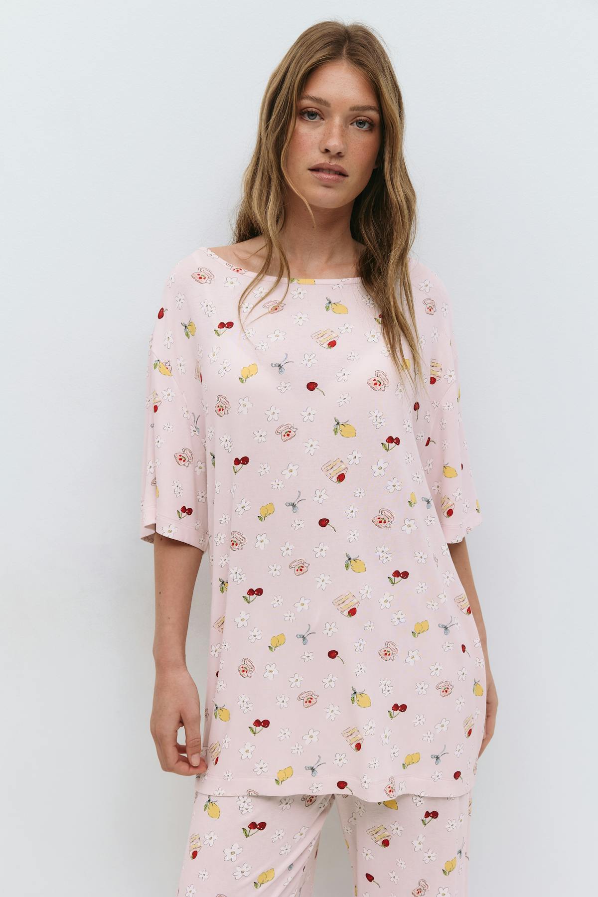 Boatneck sleep tee