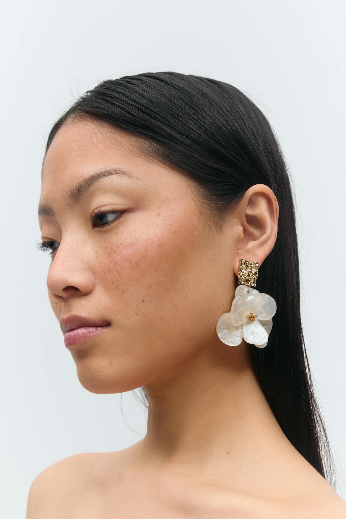 Flower earrings