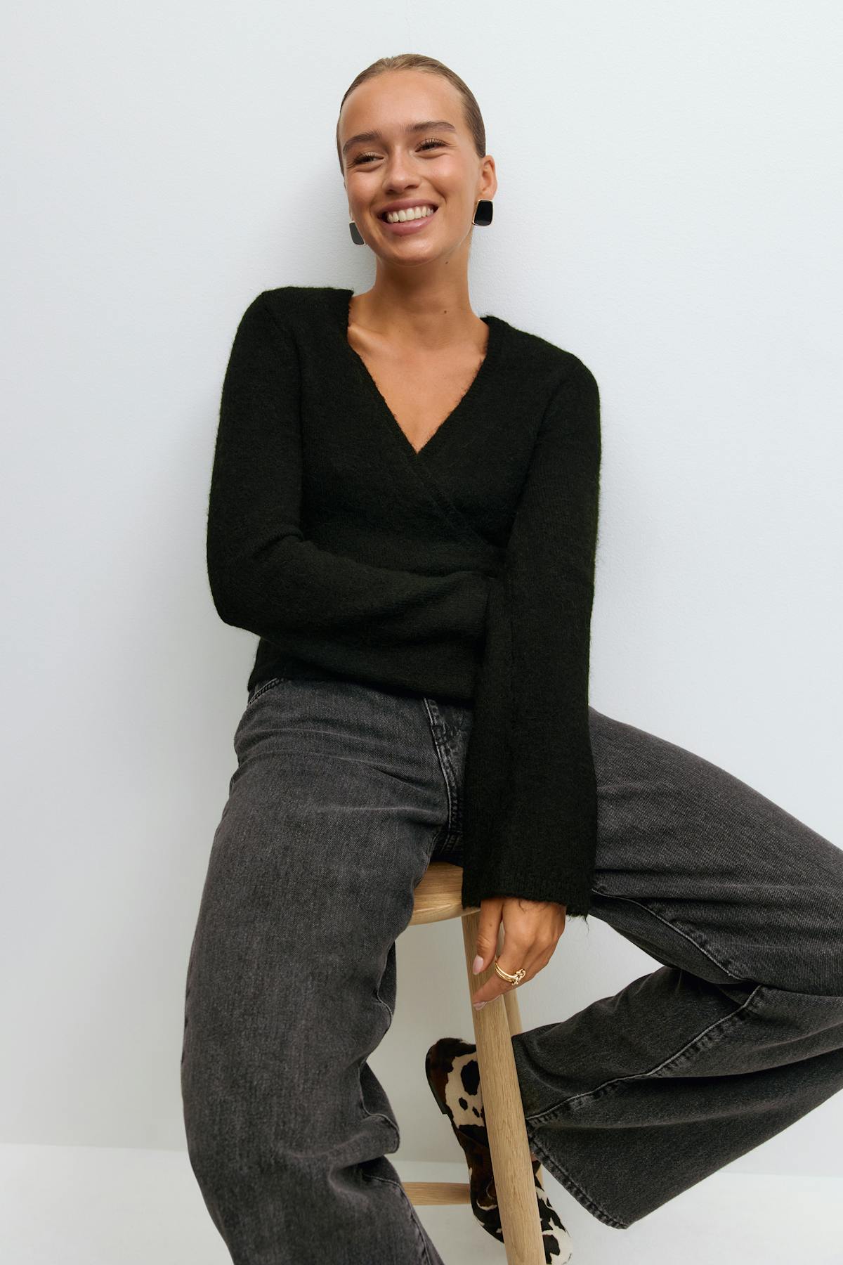 Knitted wrap cardigan