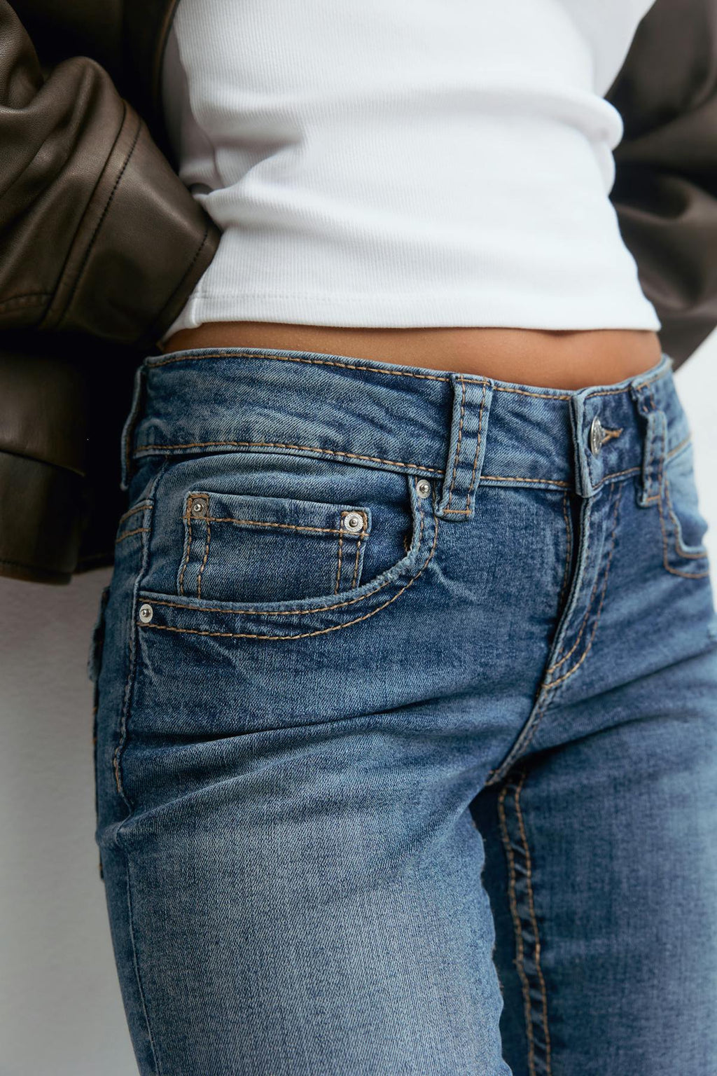 Y2k low twisted bootcut jeans