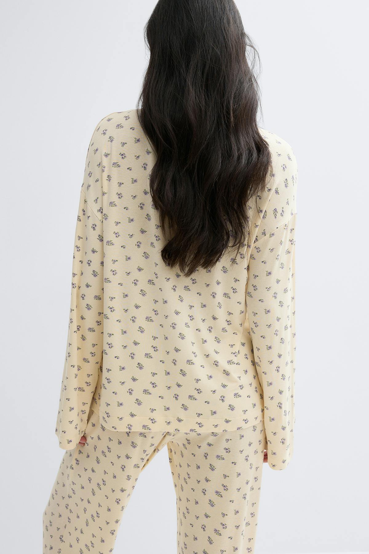 Soft pyjamas shirt