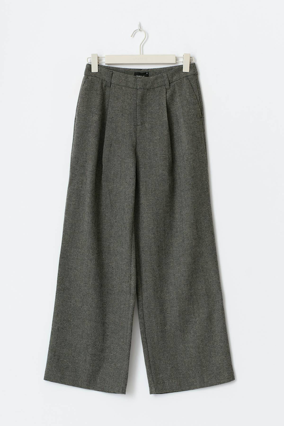 Mid waist herringbone trousers