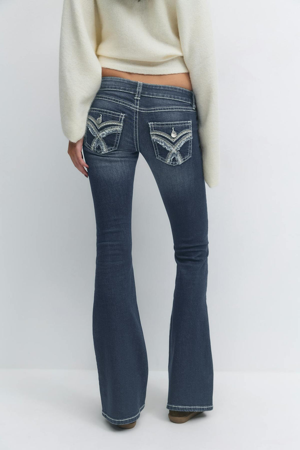Embroidery jeans tall
