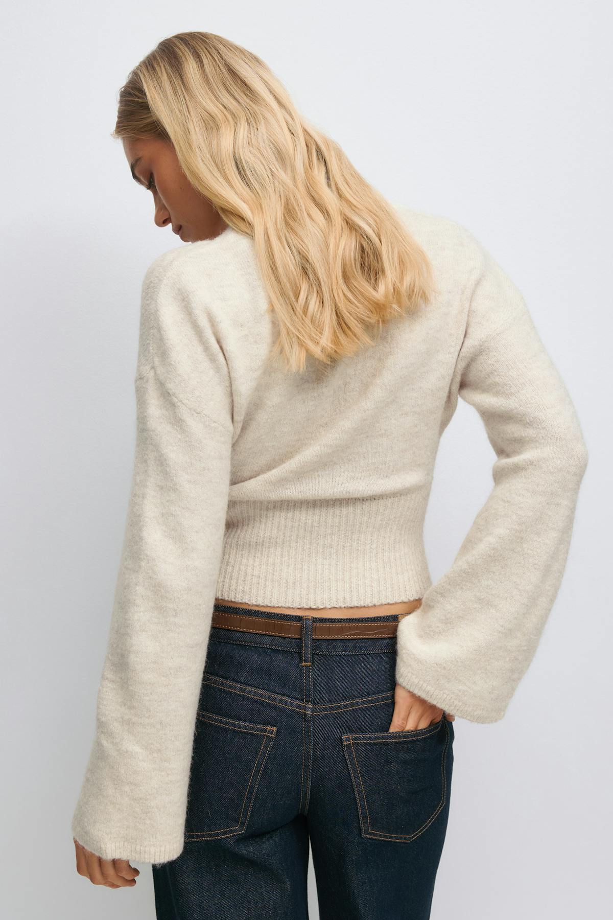 Wide sleeve knitted sweater
