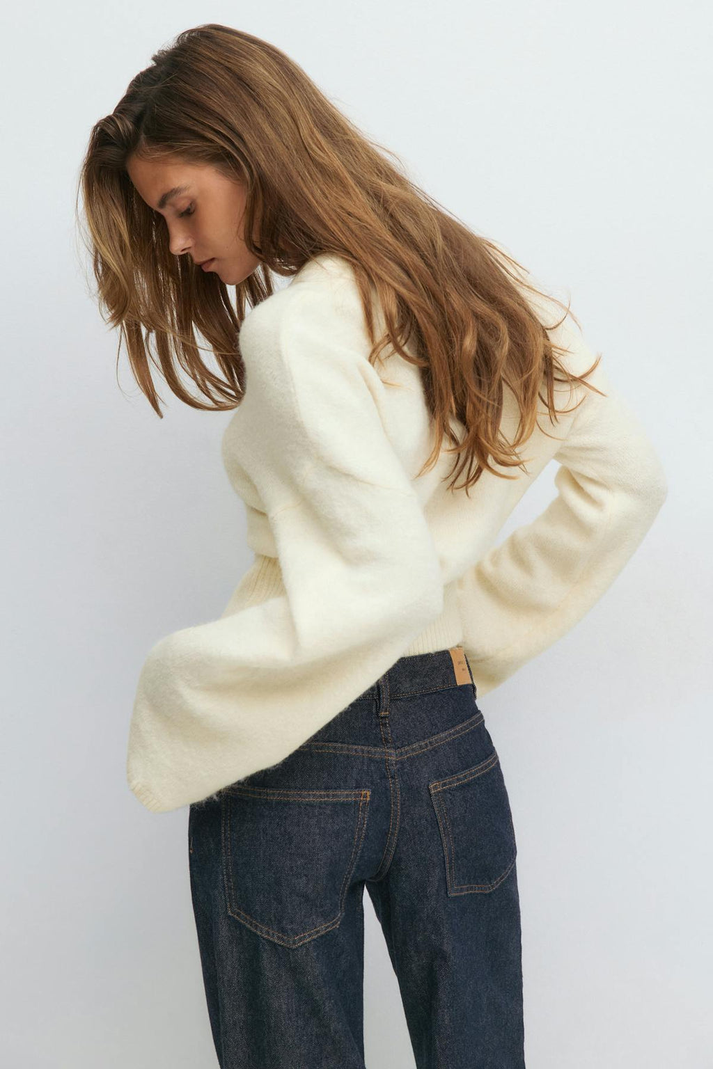 Wide sleeve knitted sweater