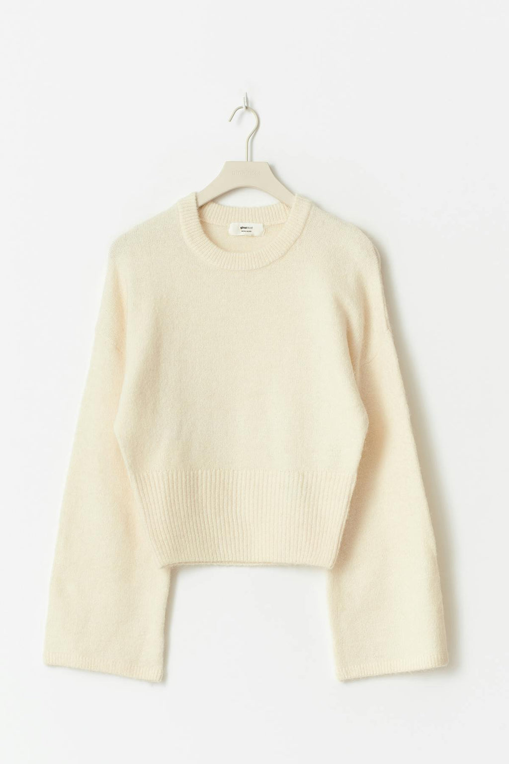 Wide sleeve knitted sweater