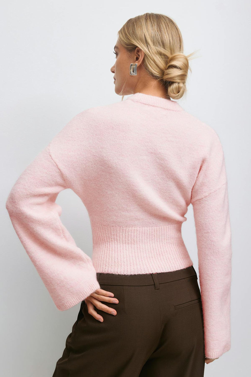 Wide sleeve knitted sweater