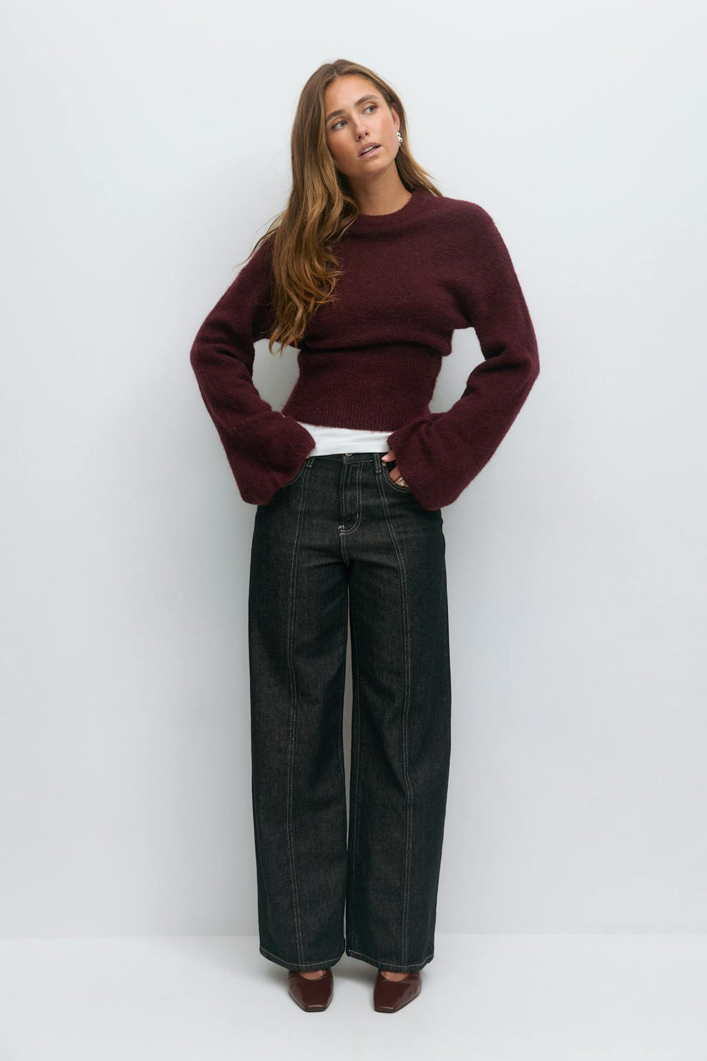 Wide sleeve knitted sweater