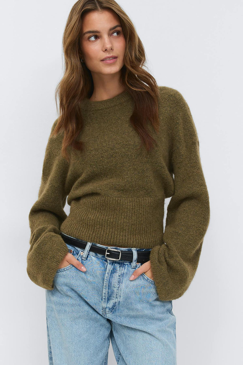 Wide sleeve knitted sweater