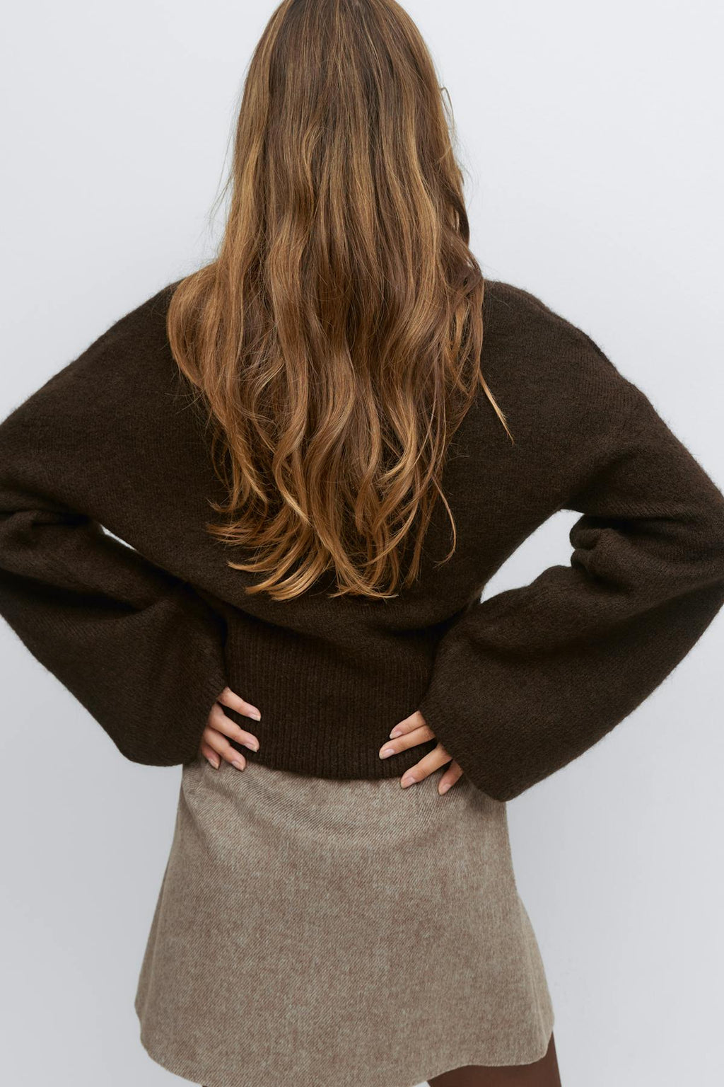 Wide sleeve knitted sweater