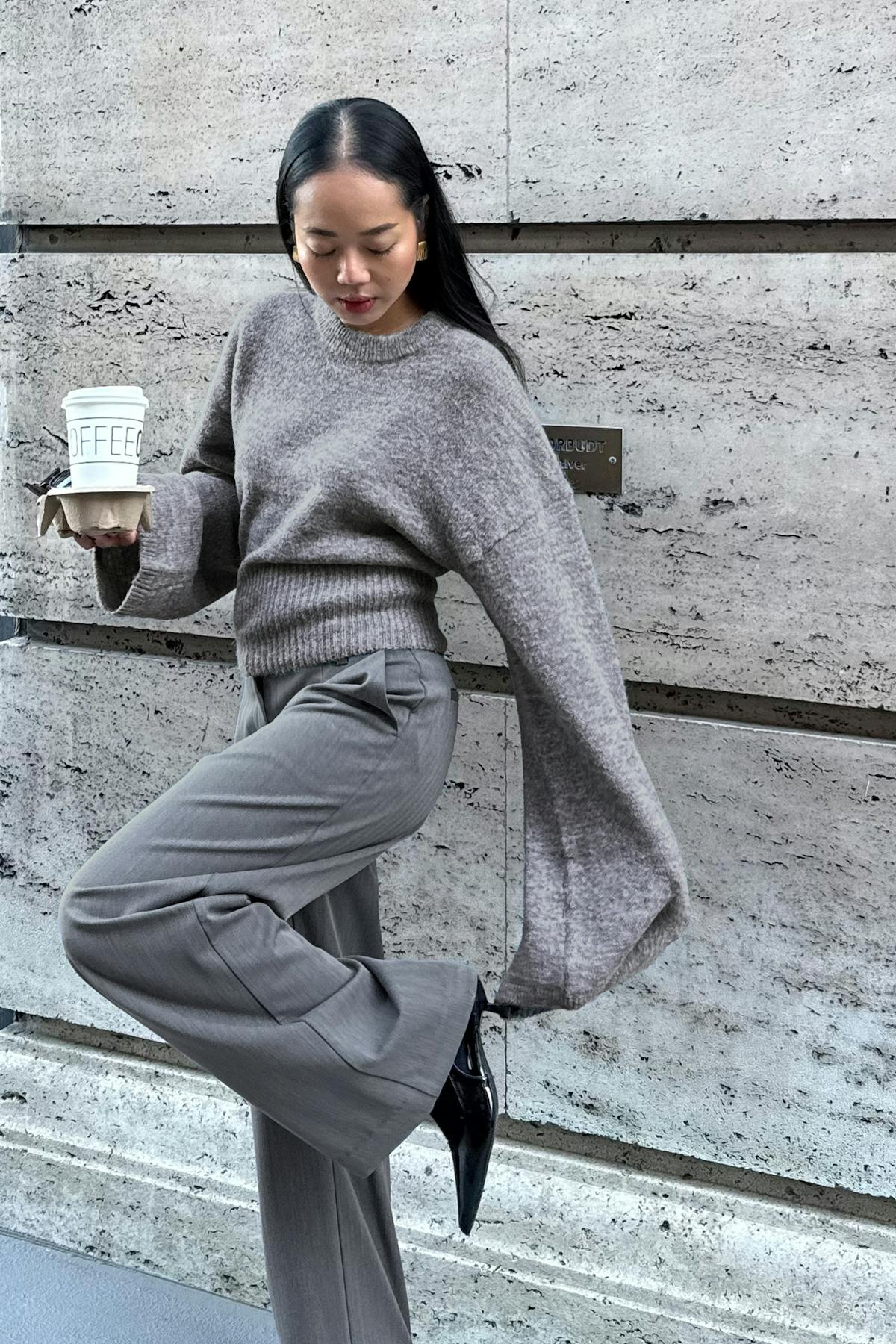 Wide sleeve knitted sweater
