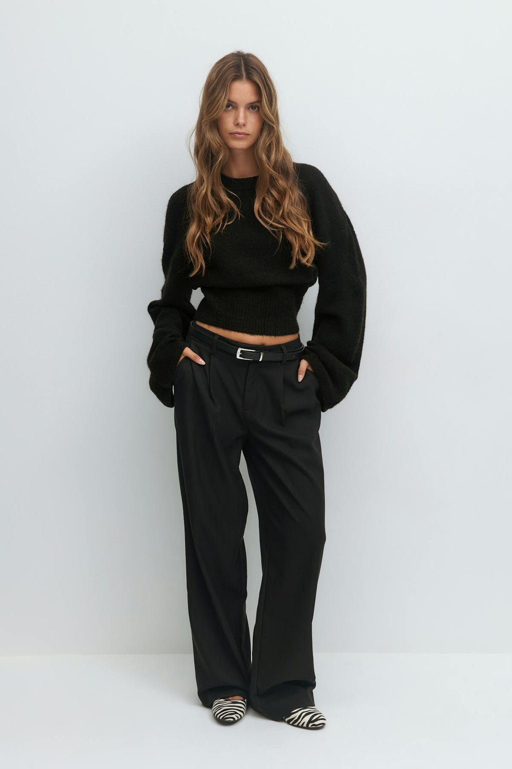 Wide sleeve knitted sweater