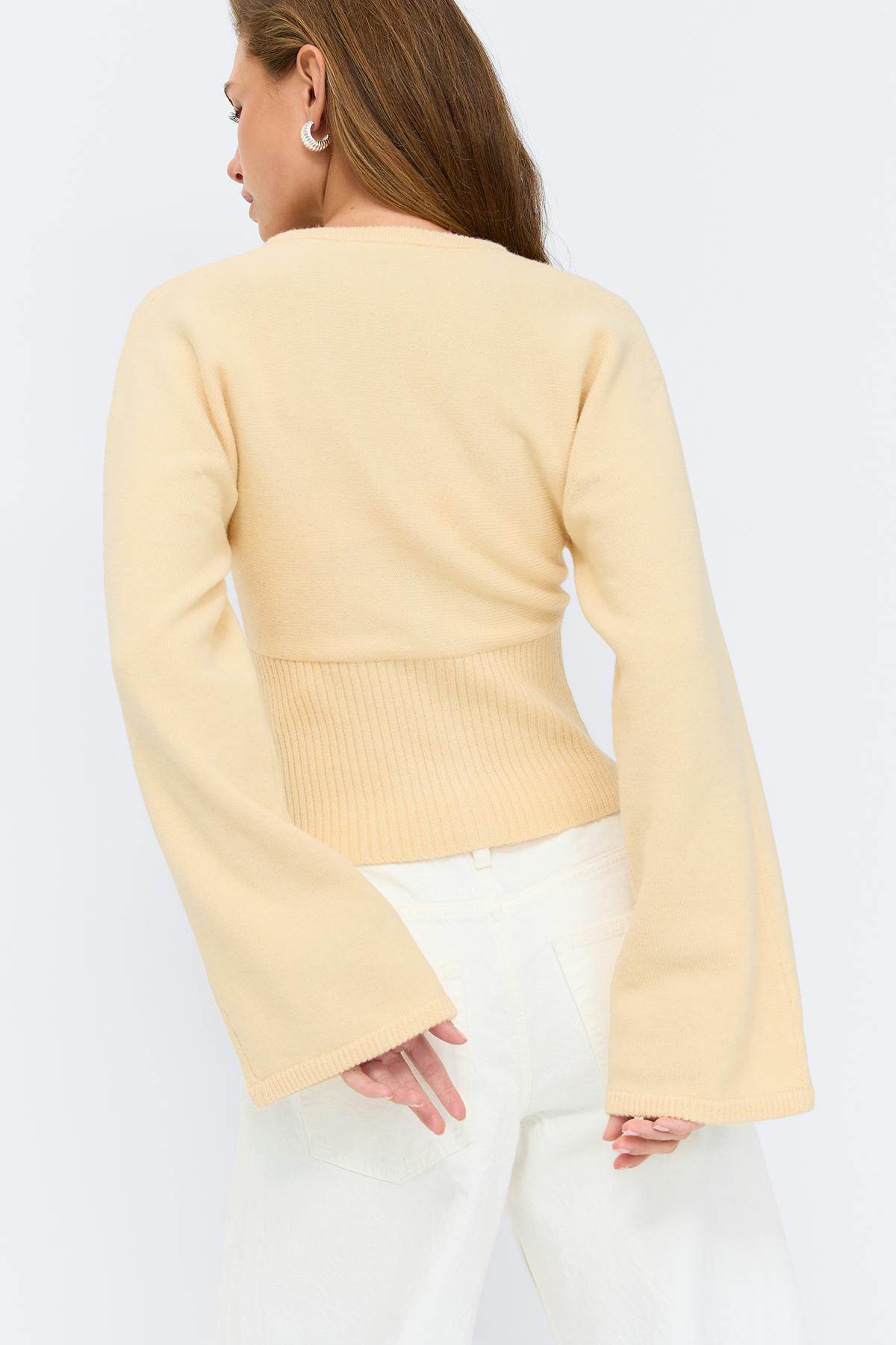 Fitted waist knitted cardigan