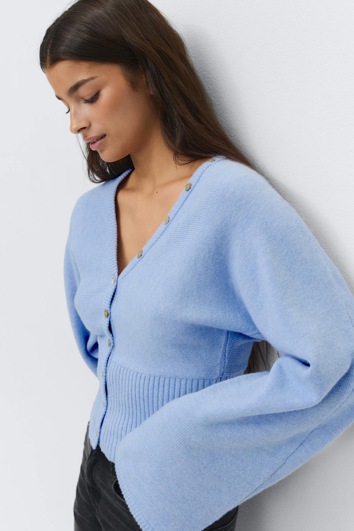 Fitted waist knitted cardigan