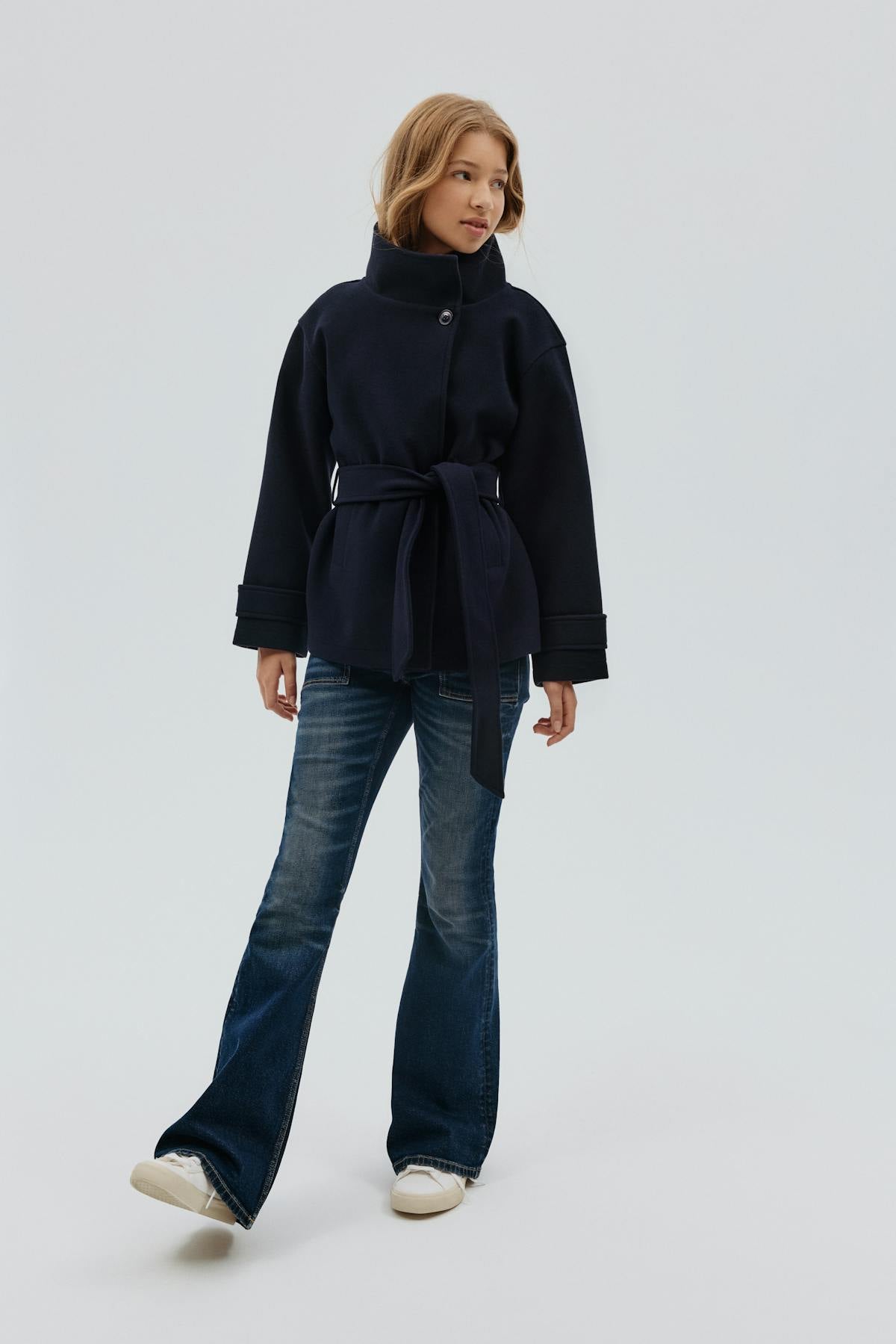 Y felt jacket