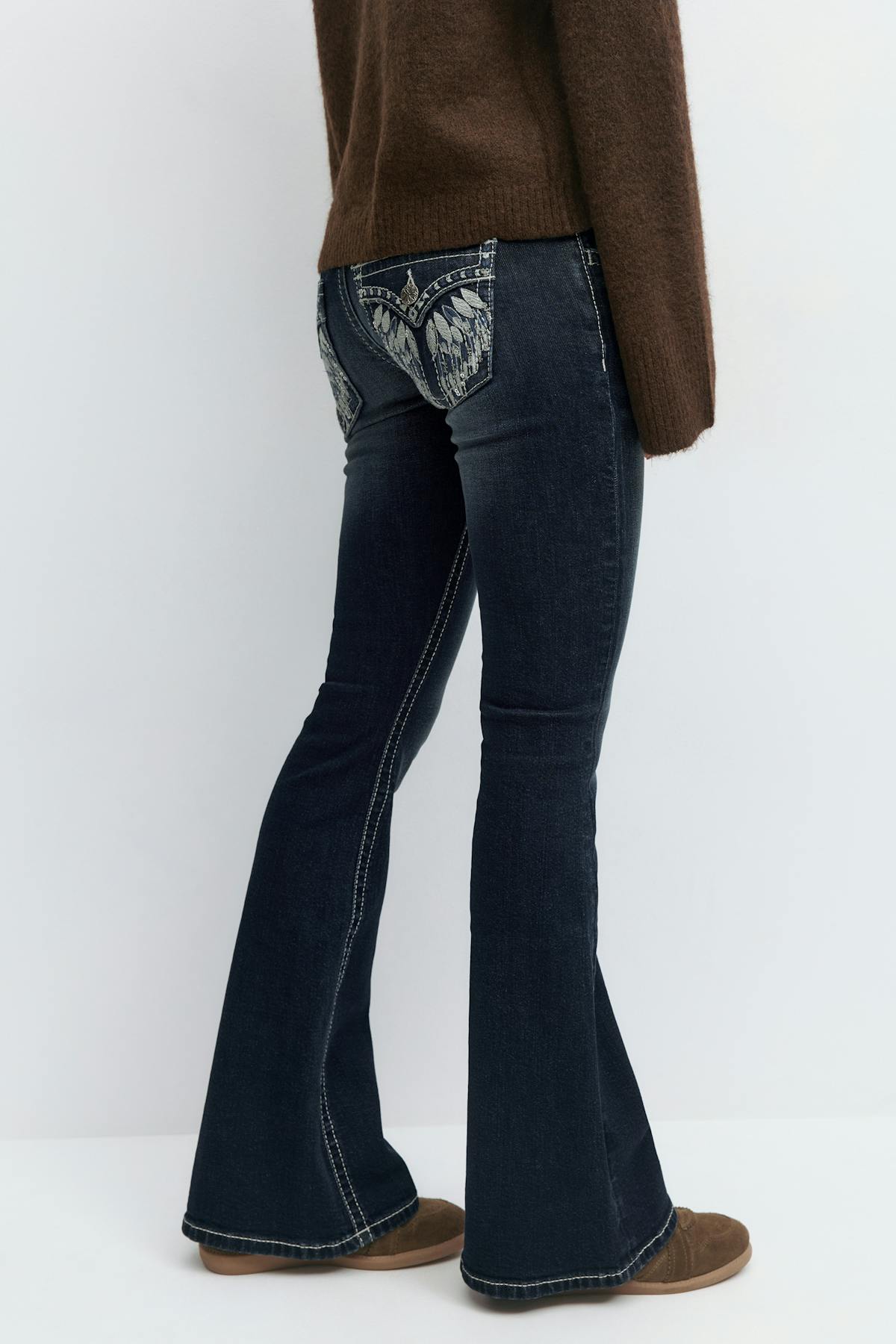 Embroidery jeans