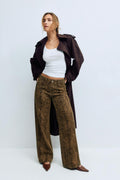 Snake jeans