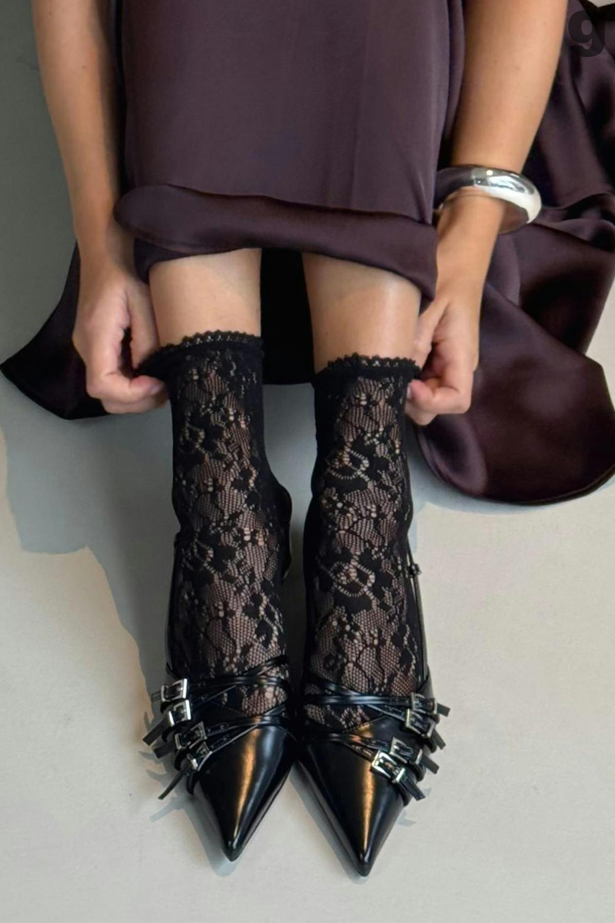 Strappy slingbacks