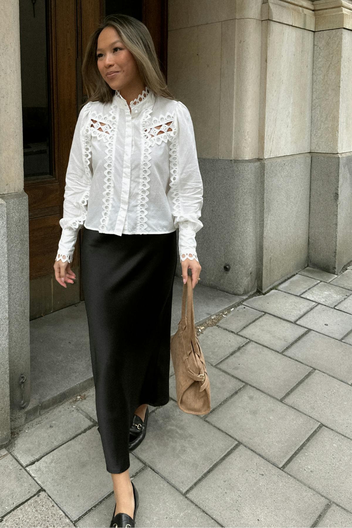 Embroidery anglaise shirt
