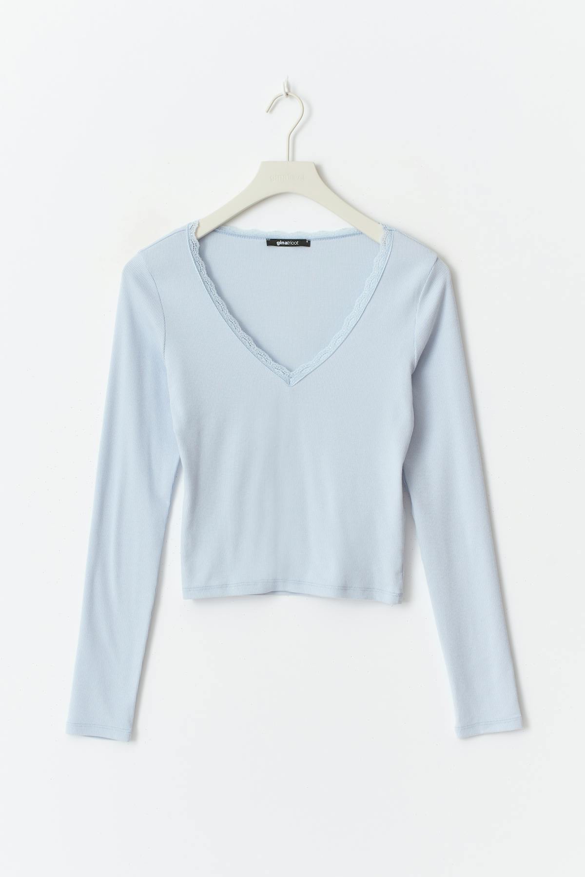 V-neck lace detail top