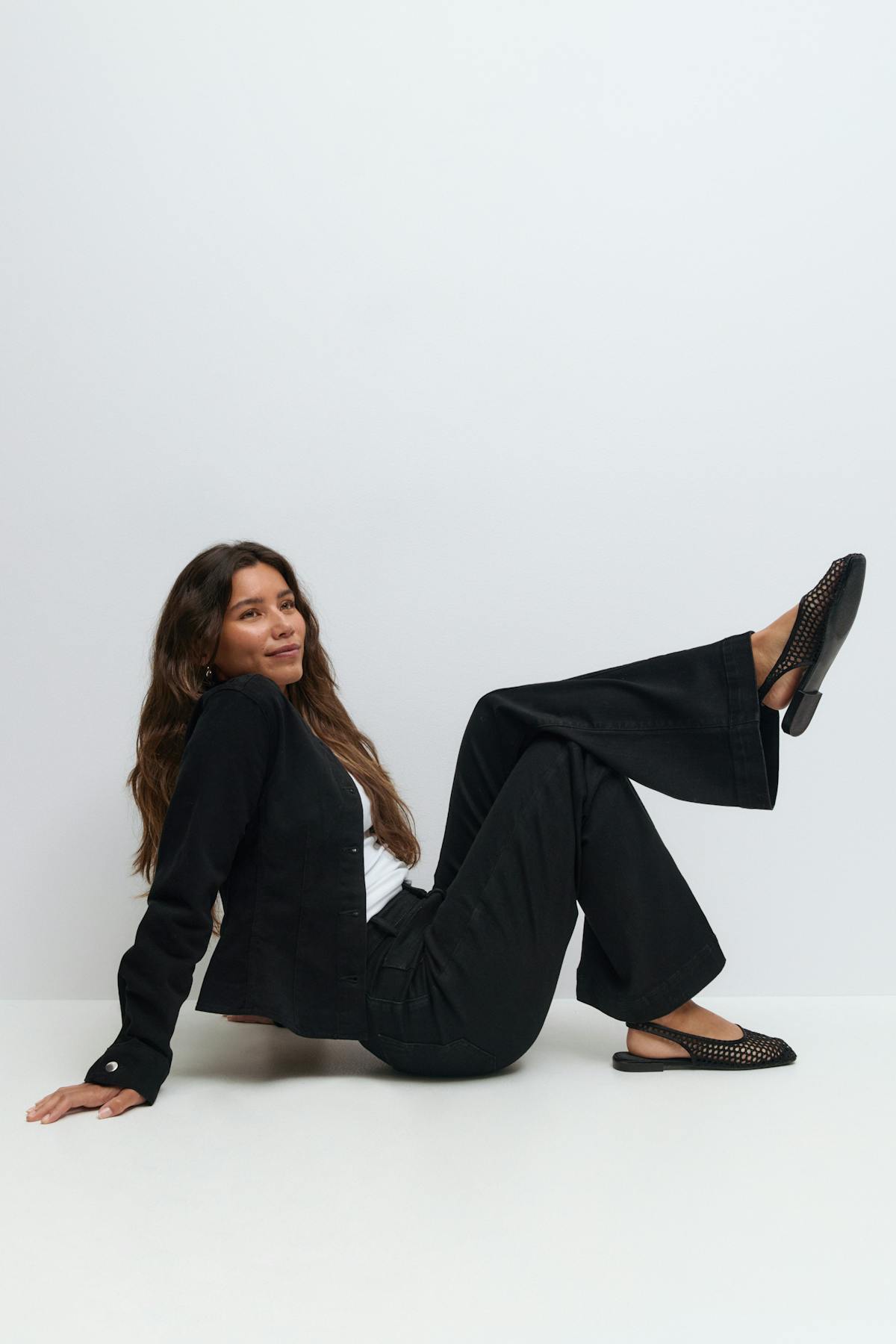 Front seam flare jeans