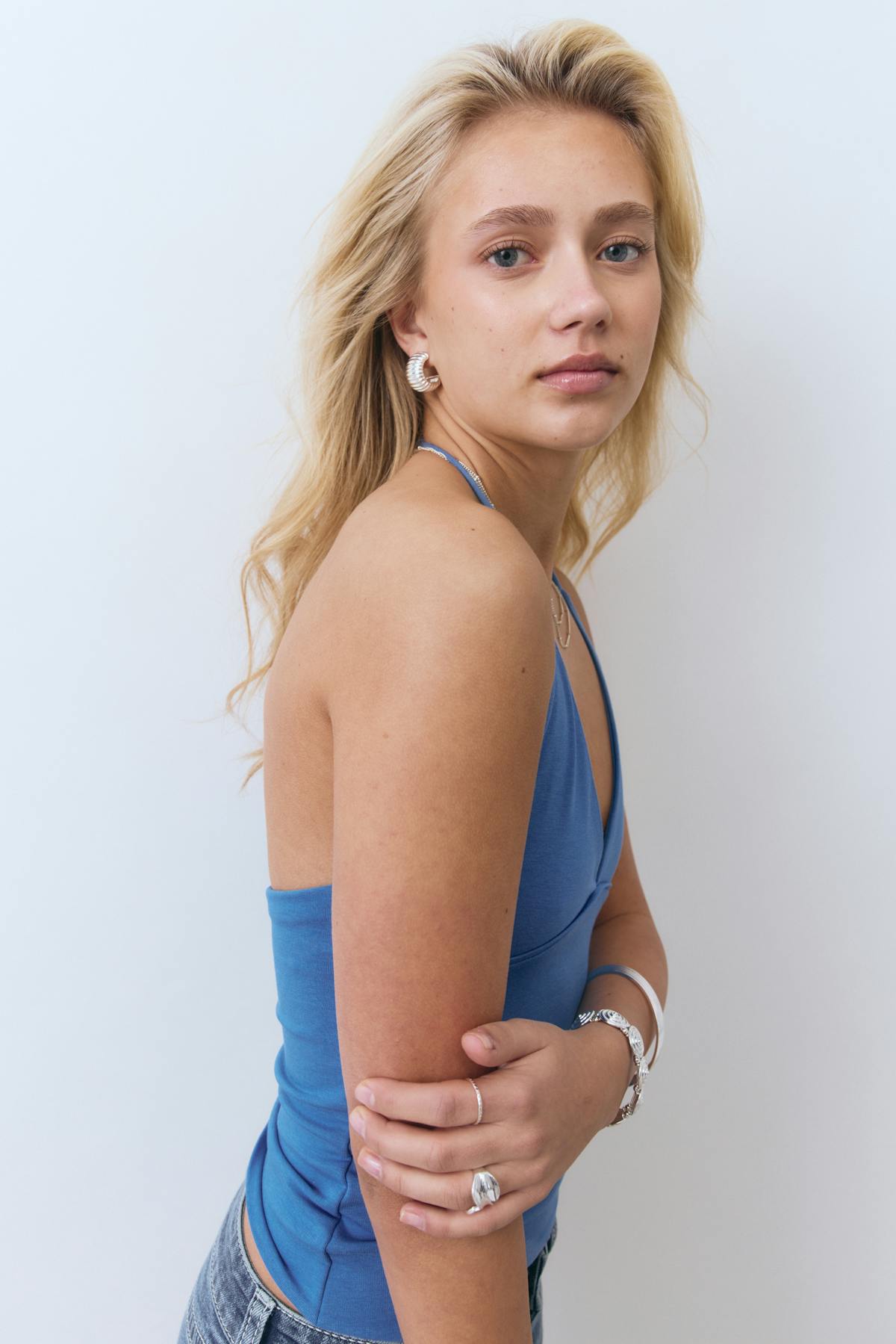 Triangle singlet