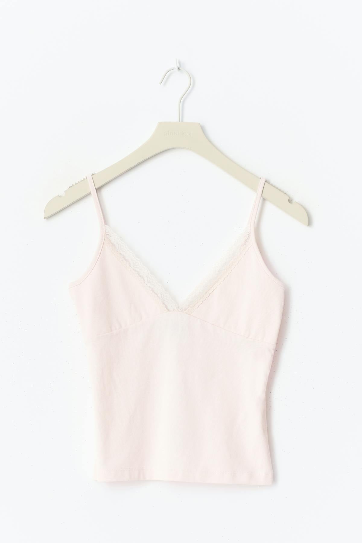 Triangle singlet