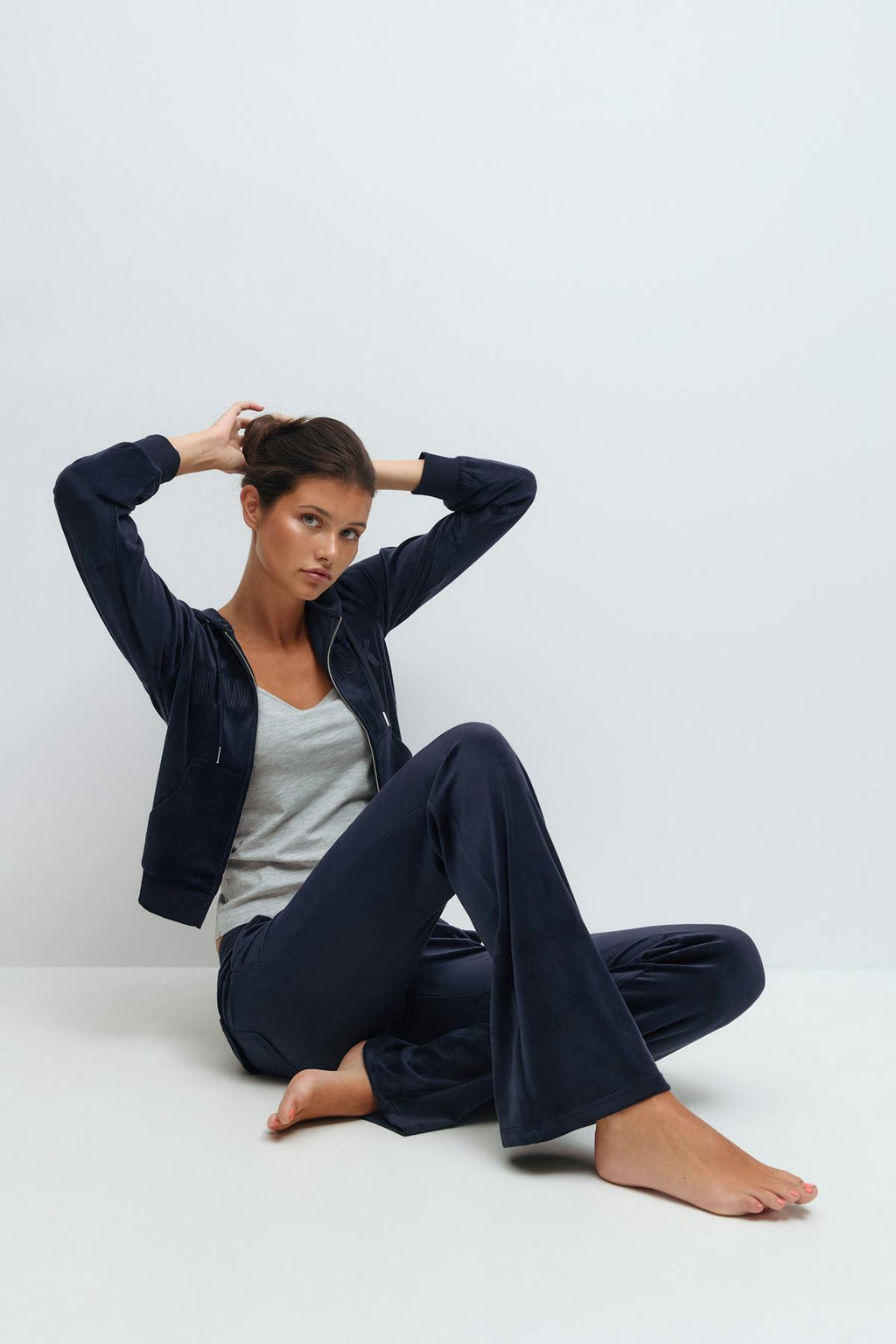 14+ velour trousers