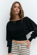 Cuff detail top