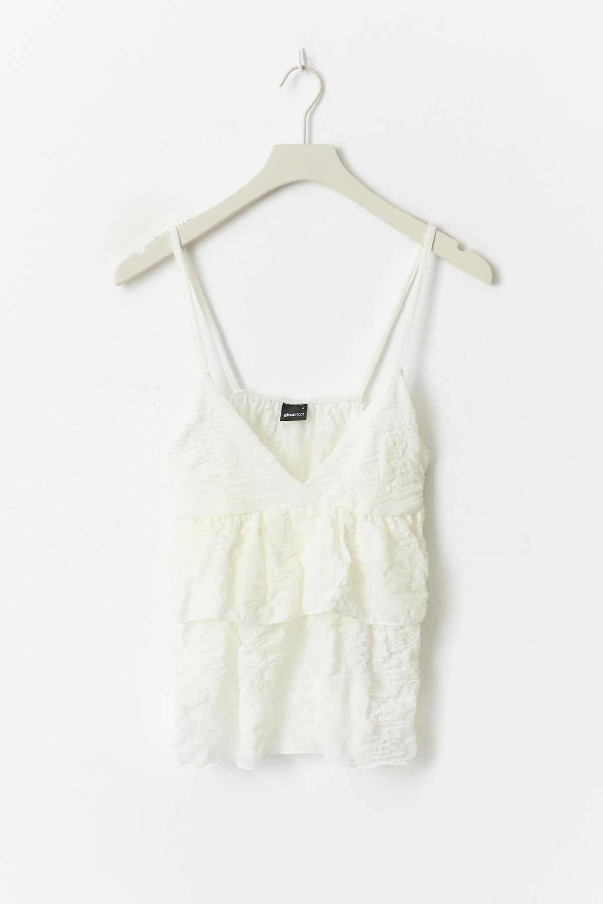 Frill singlet