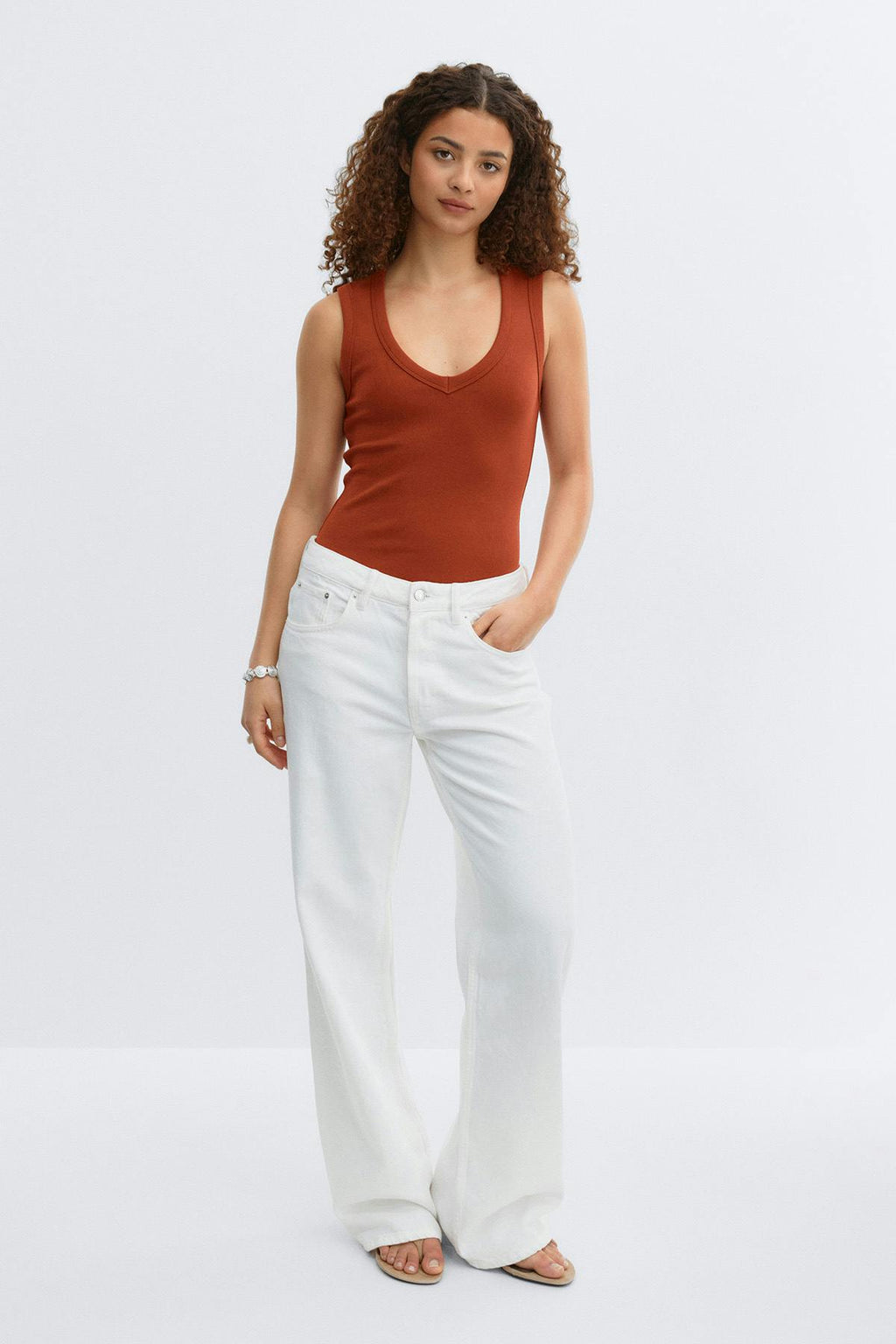 Tight v-neck rib tank