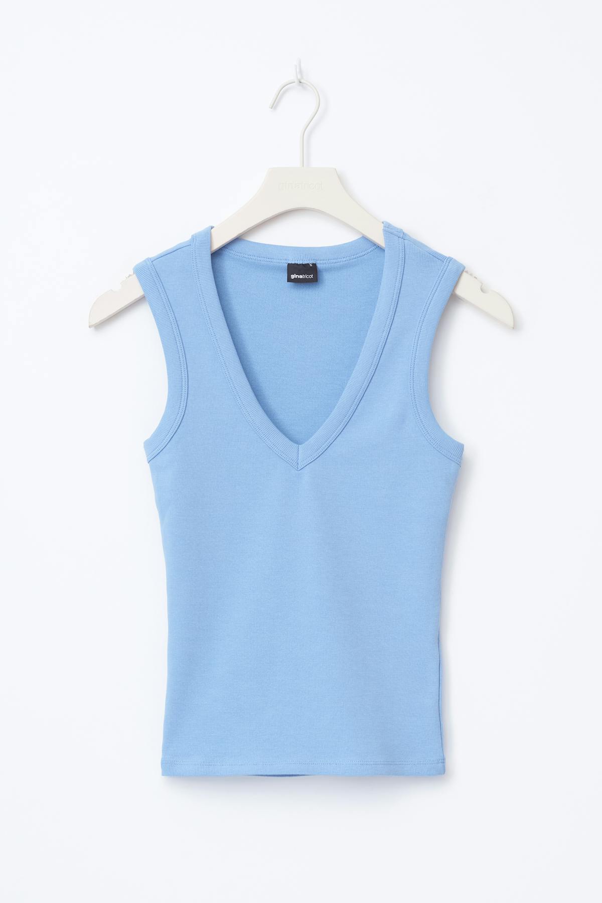 Tight v-neck rib tank