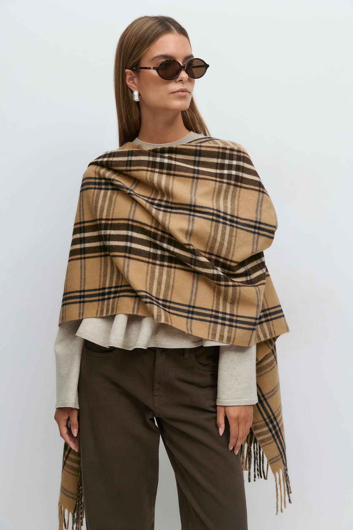 Woven plaid scarf