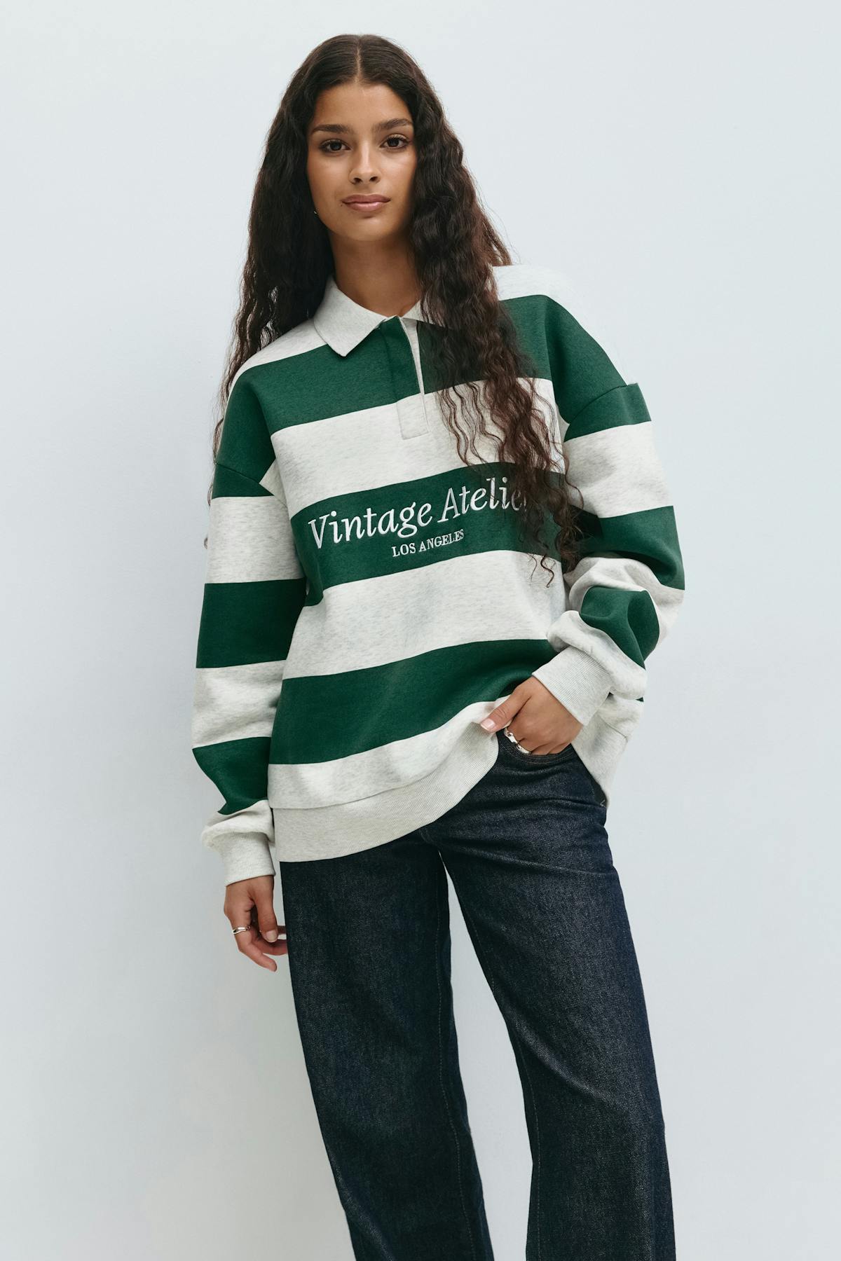 Collar sweater
