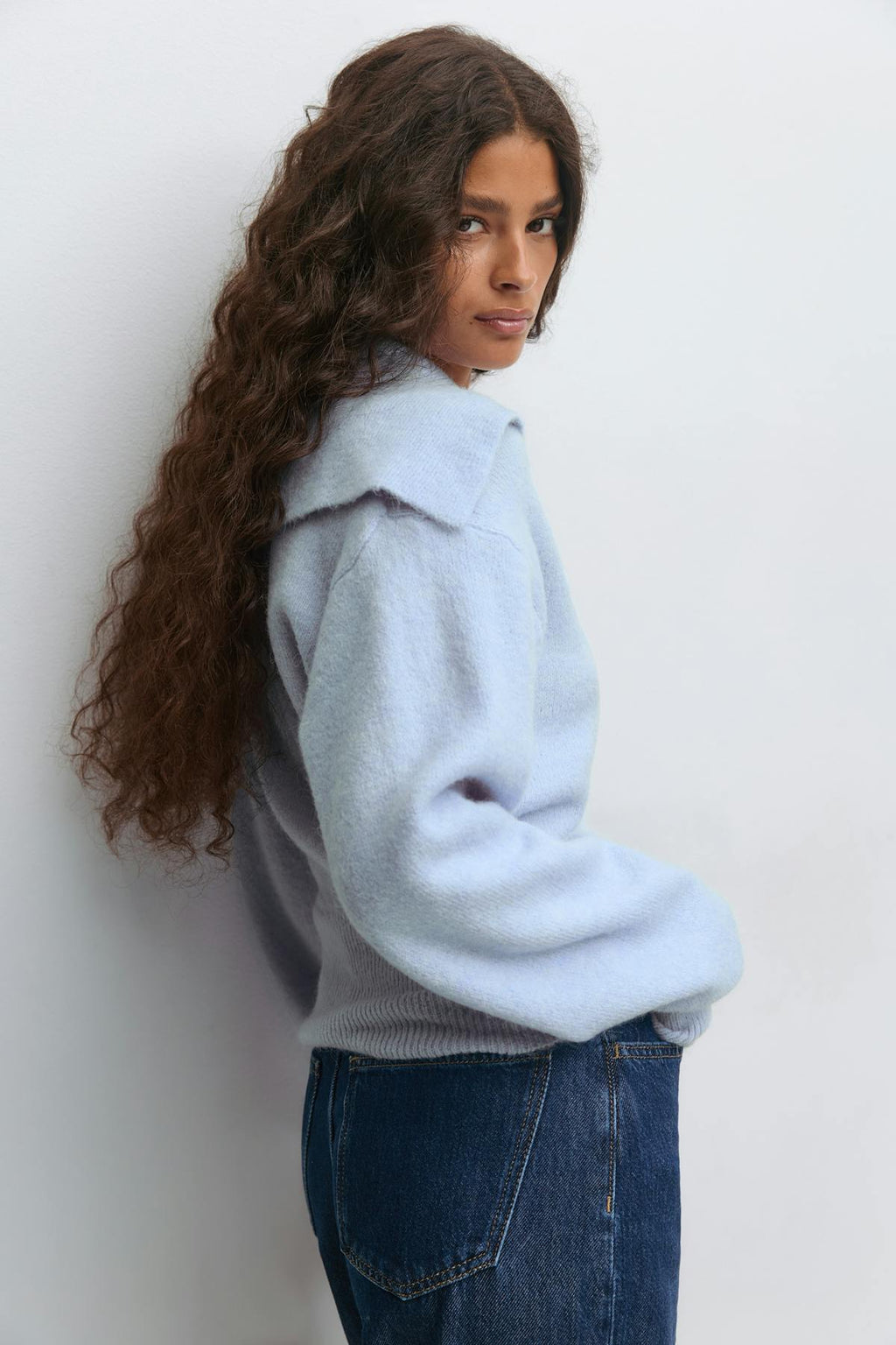 Ribbed waist knitted cardigan
