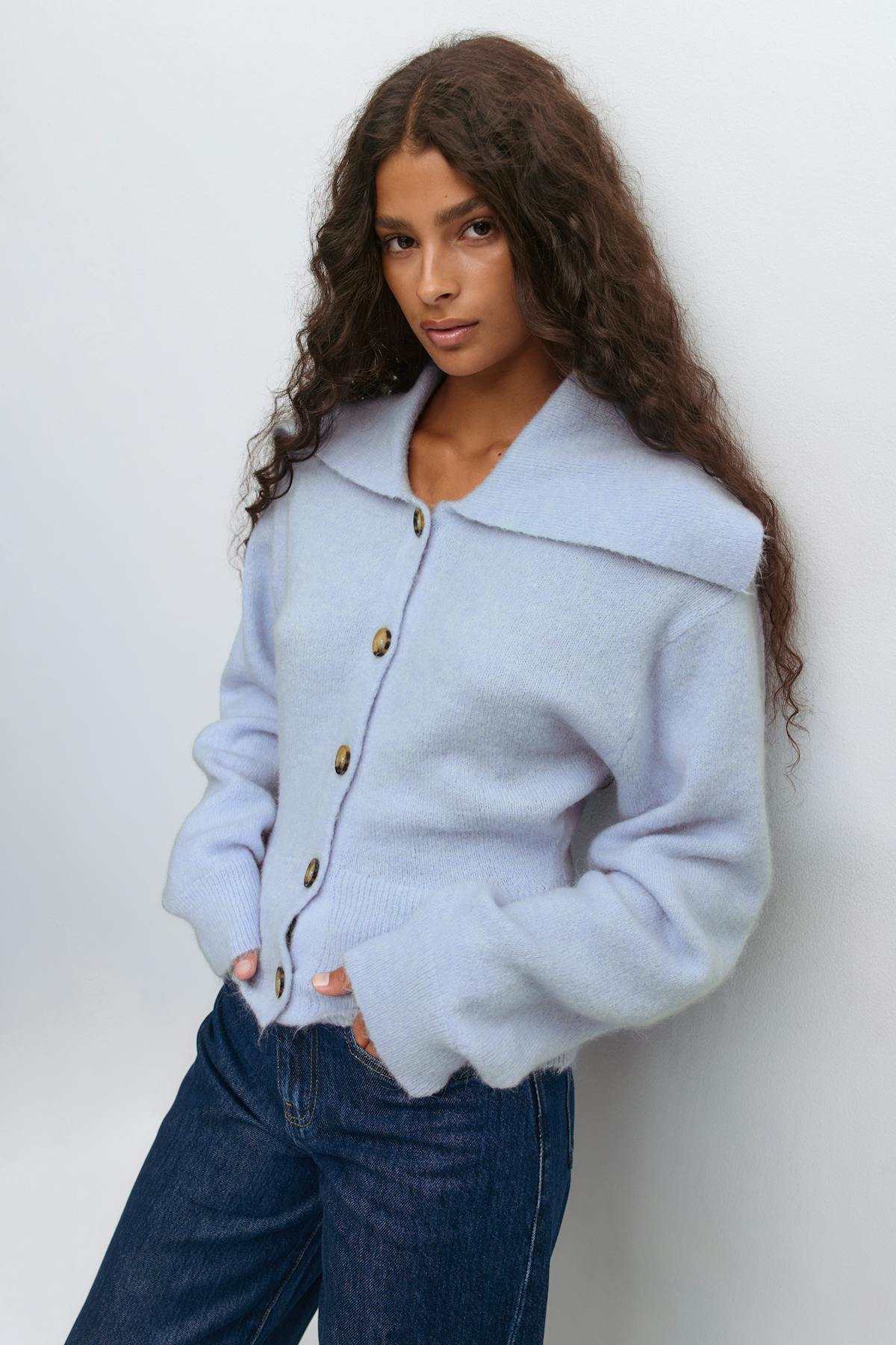 Ribbed waist knitted cardigan