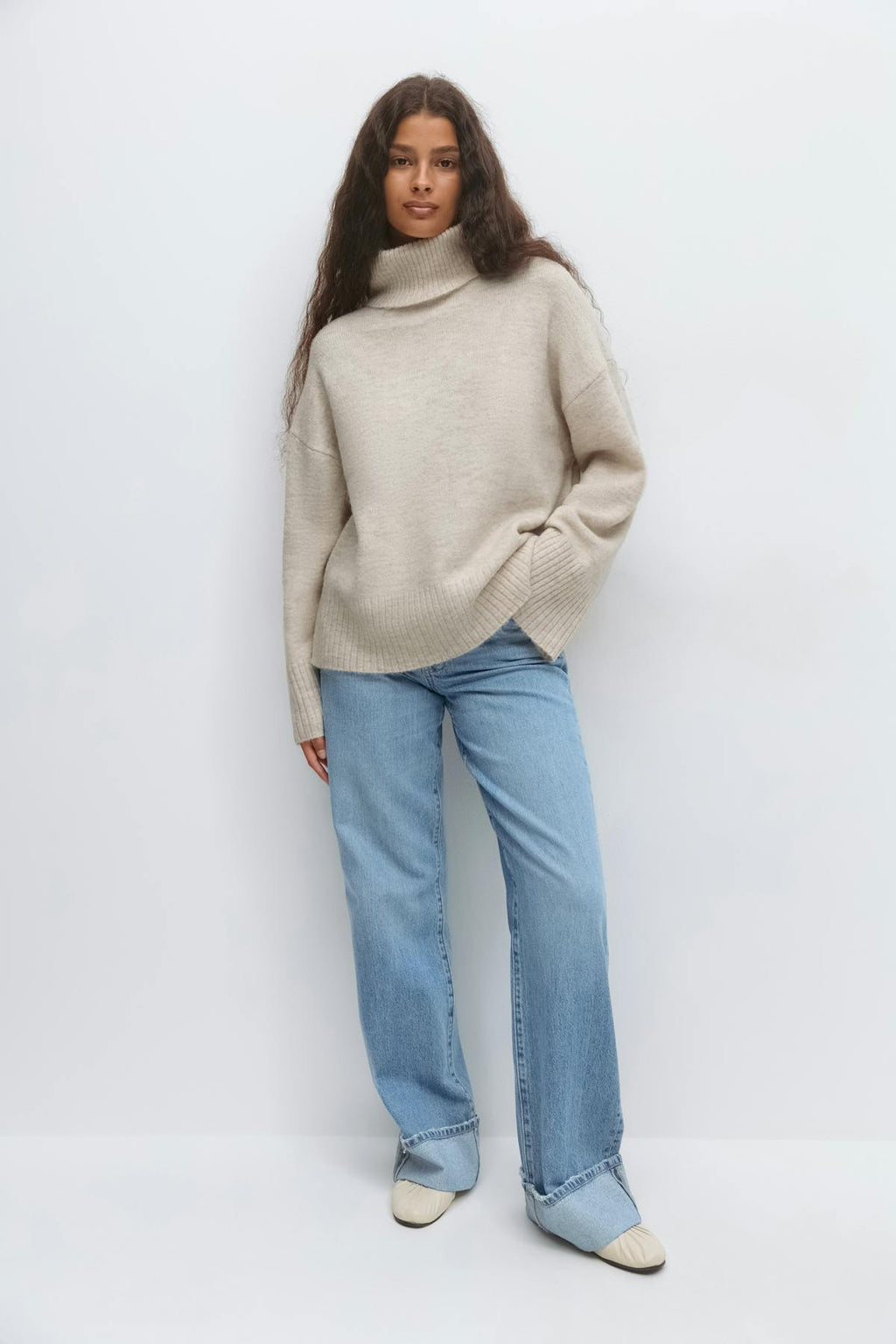 Long sleeve knitted sweater