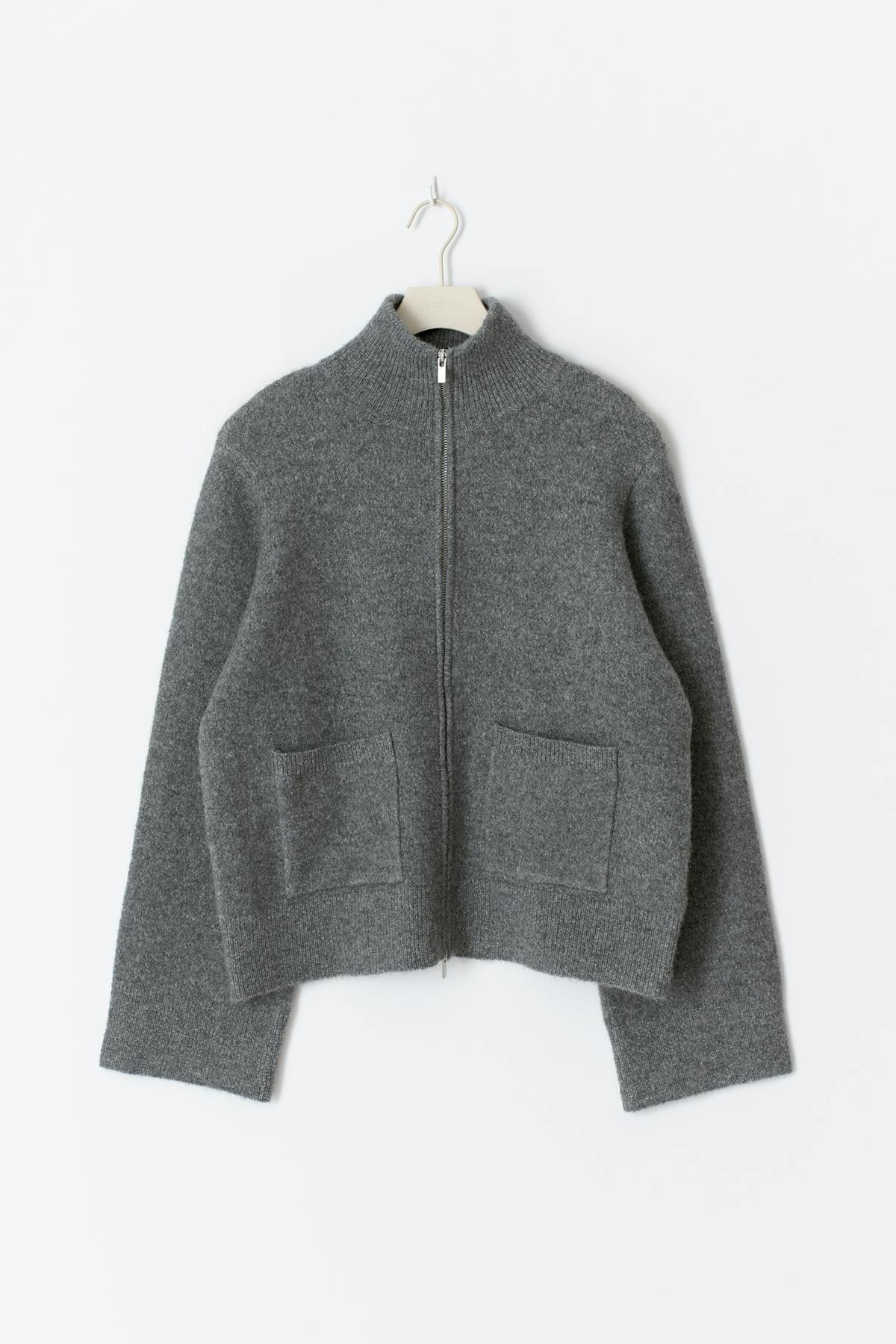 Knitted pocket cardigan