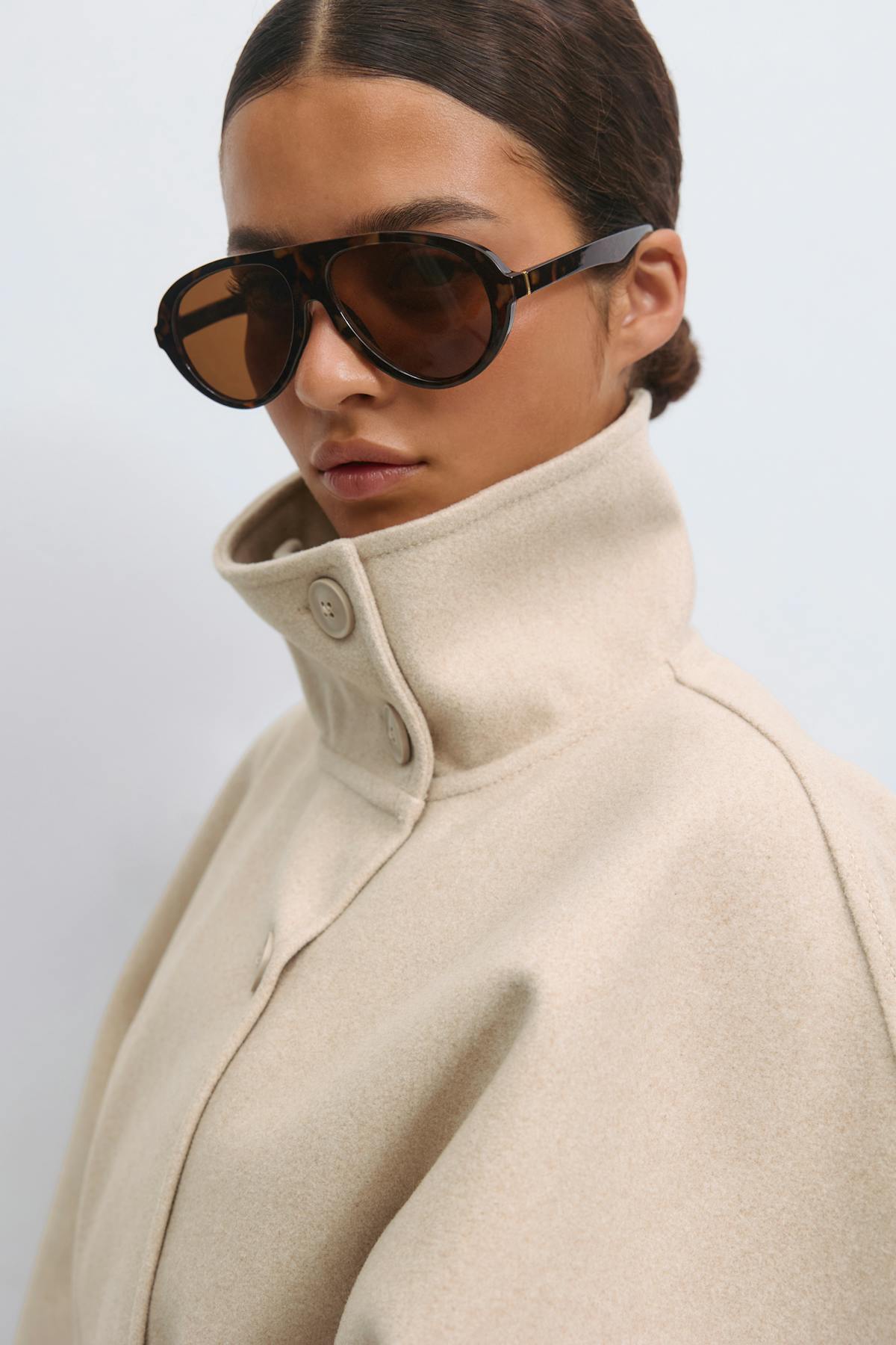 Belt cape jacket