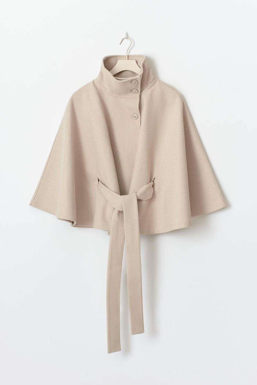 Belt cape jacket
