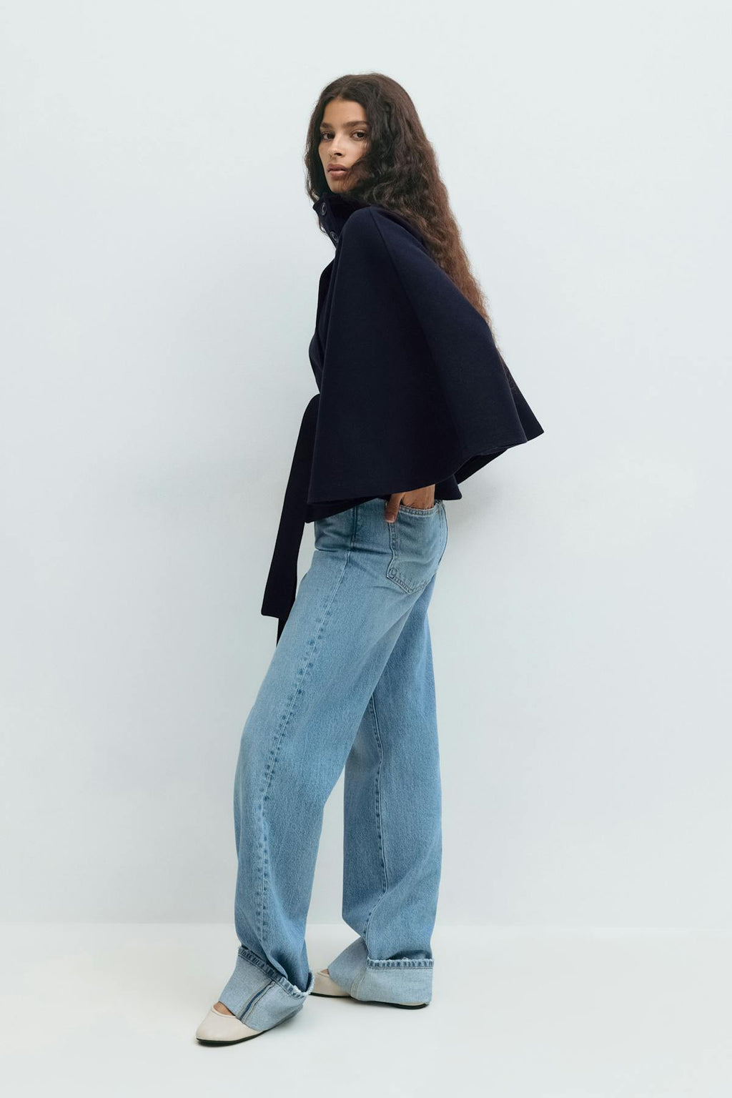 Belt cape jacket