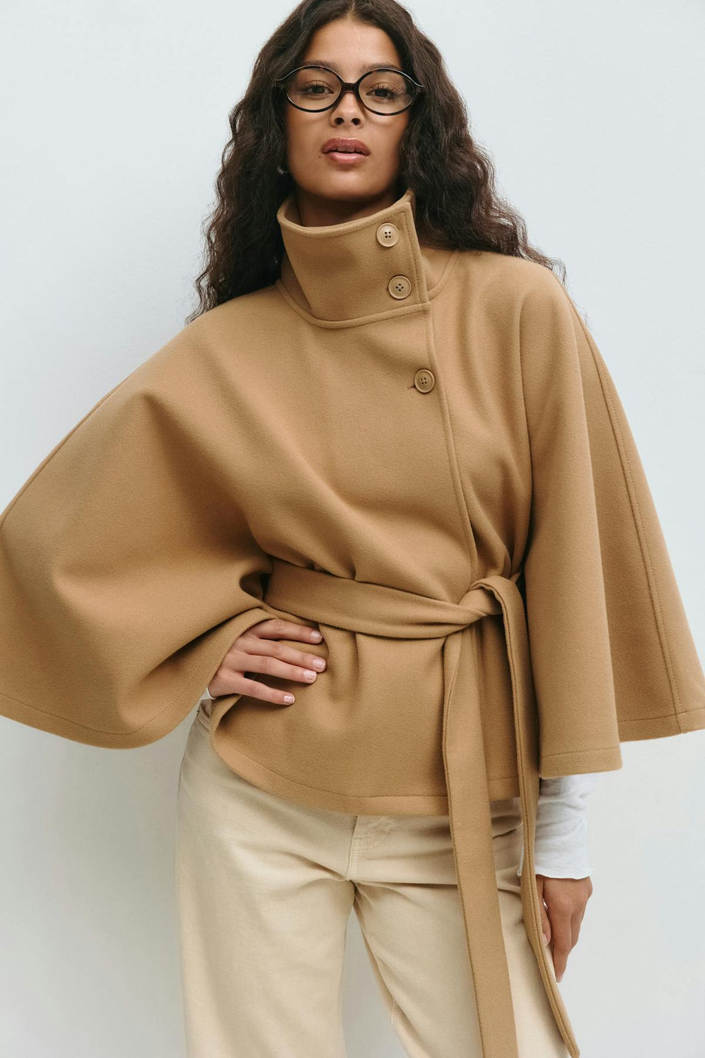 Belt cape jacket