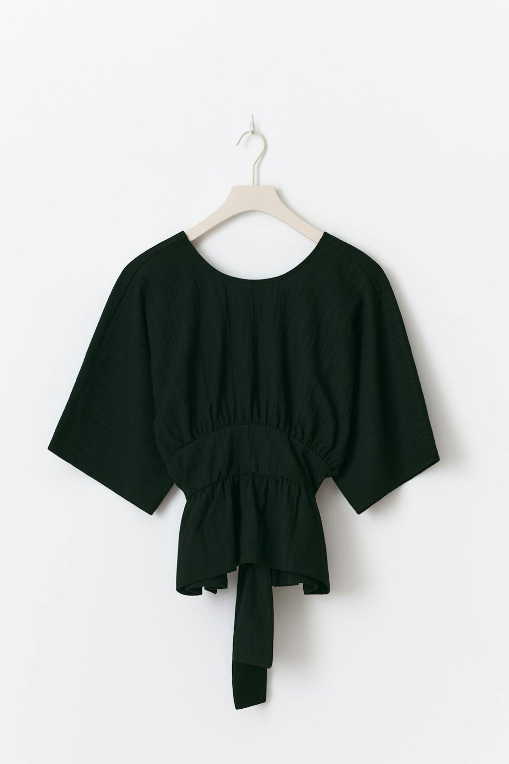 Tie back top