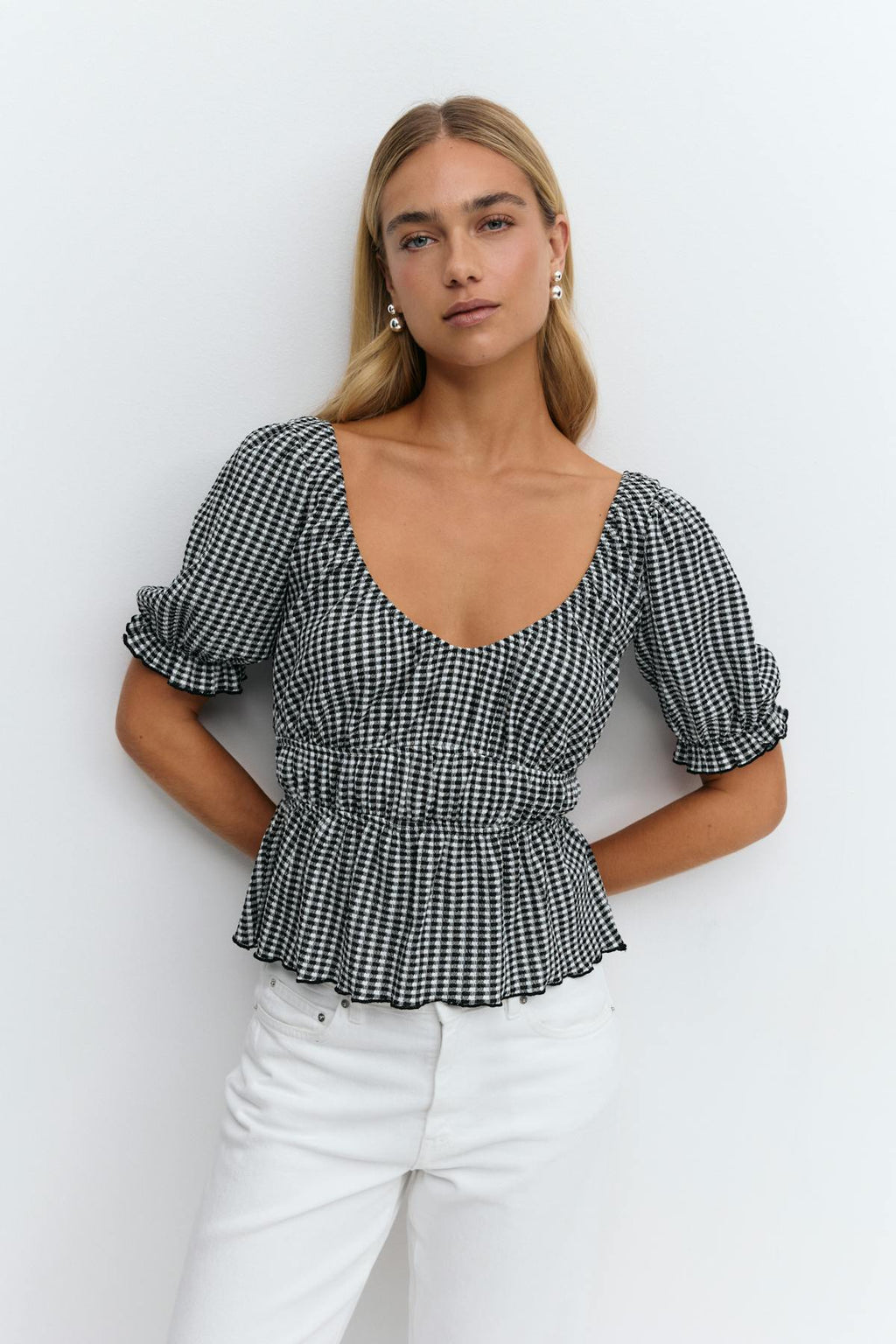 Puff sleeve top