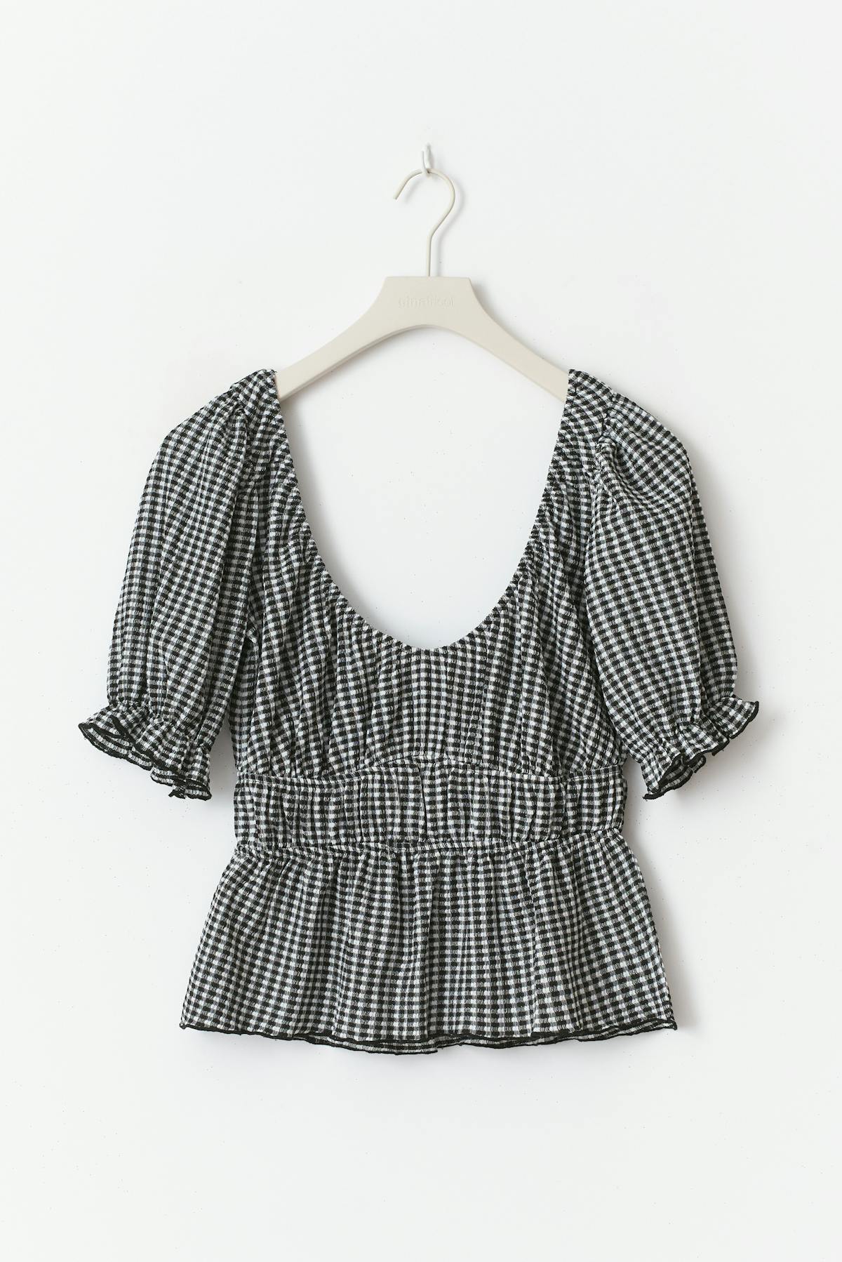 Puff sleeve top