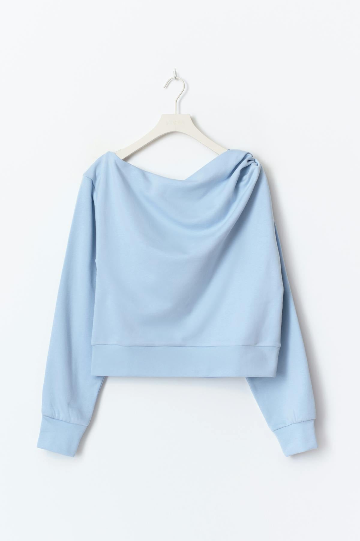 One shoulder sweater