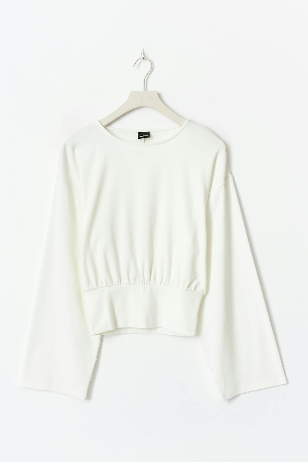 Wide sleeve top