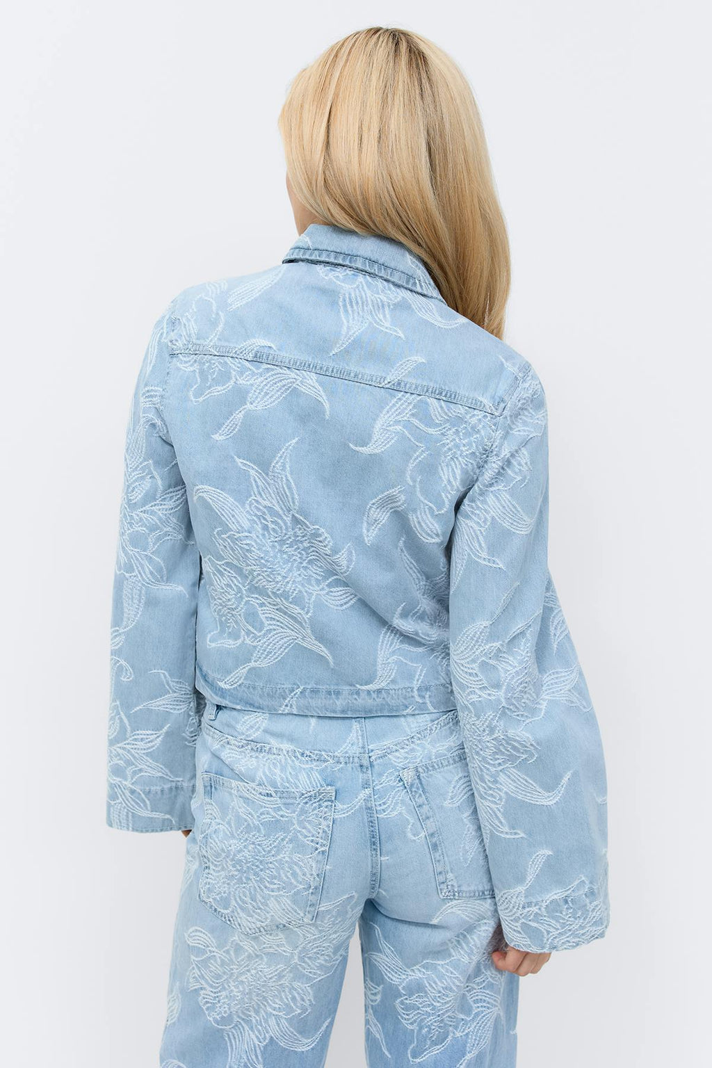 Embroidery denim shirt