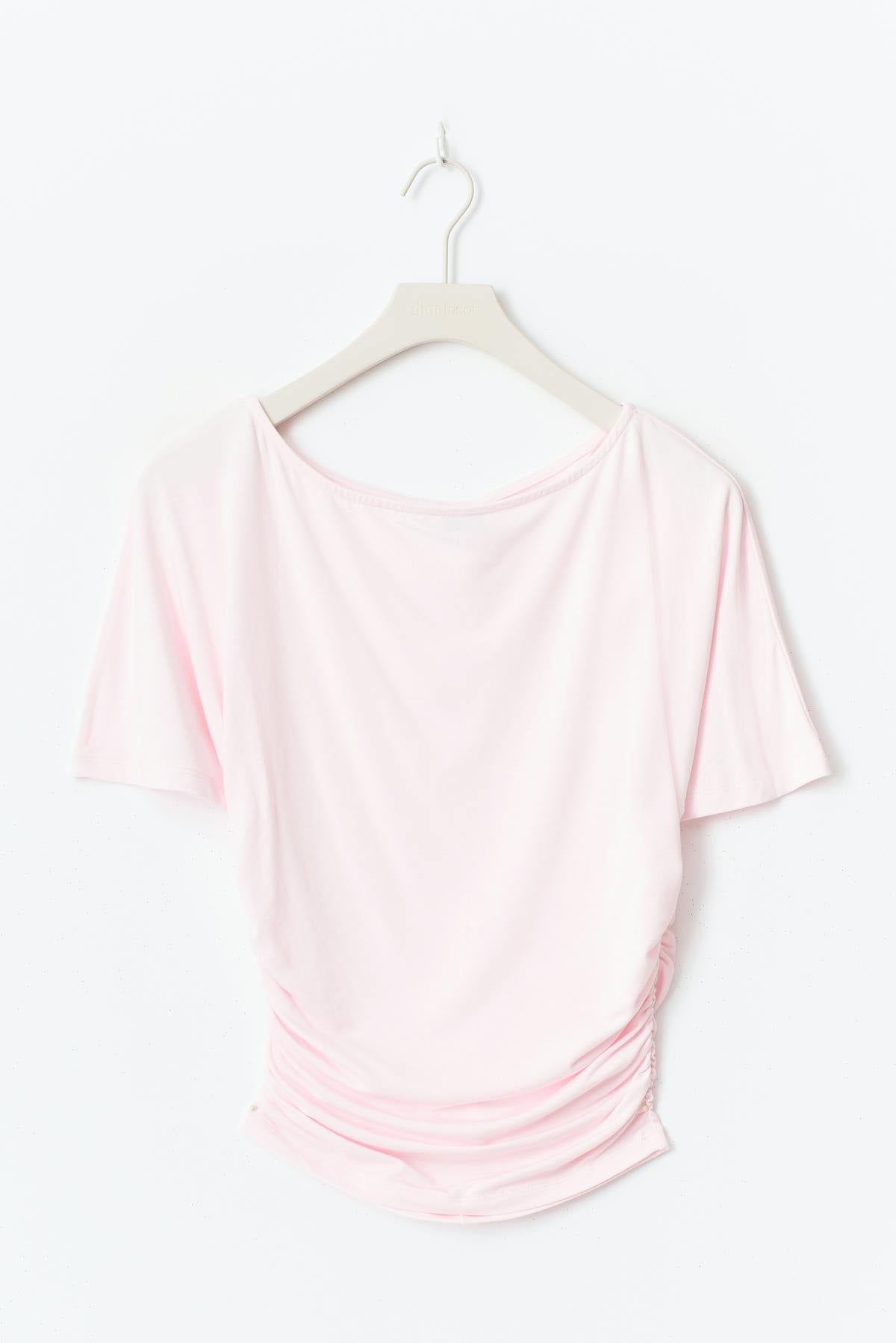 Sculptured top
