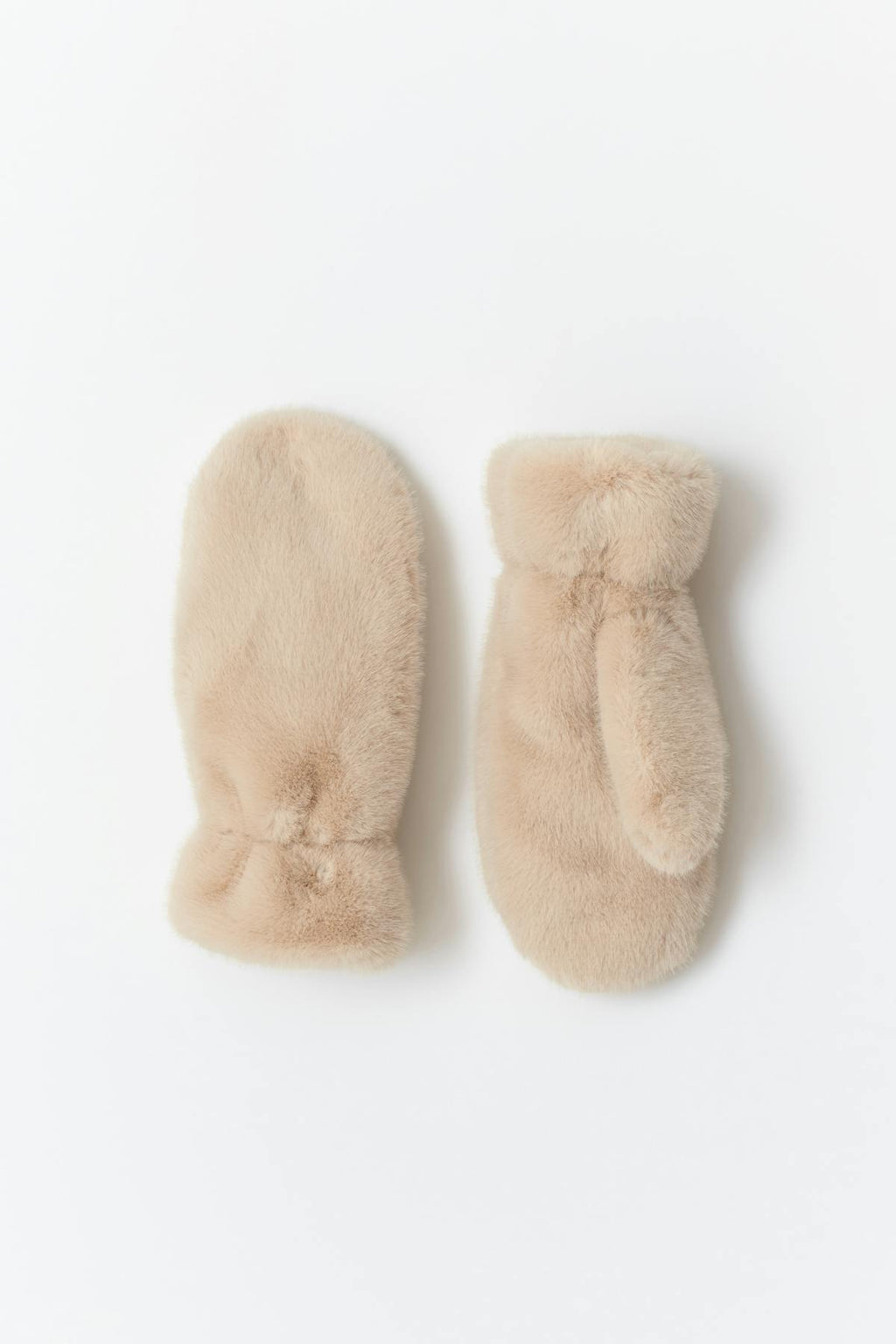 Faux fur mittens